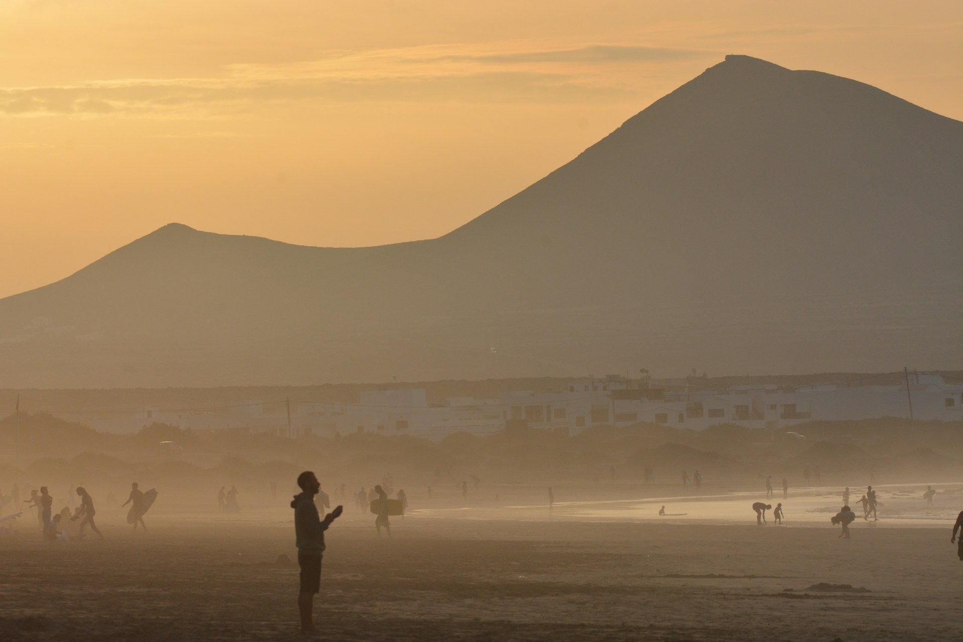 John oswald efeoAU0KRl8 unsplash